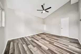 60 April Village, Conroe, TX 77356 - Photo 20