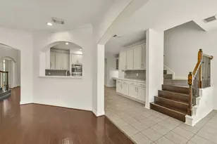 2806 Capecrest Dr, Pearland, TX 77584 - Photo 6