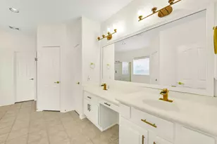 2806 Capecrest Dr, Pearland, TX 77584 - Photo 12