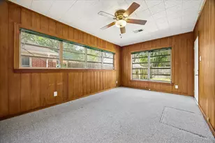 6629 Wildwood Way, Houston, TX 77023 - Photo 12