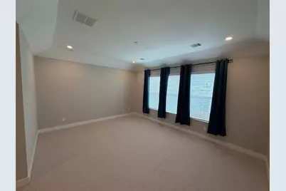 702 Pinemont Canyon Lane, Houston, TX 77018 - Photo 14