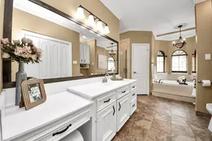 2804 8th St N, Texas City, TX 77590 - Photo 18