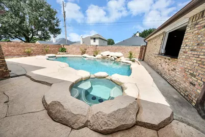 2804 8th Street N, Texas City, TX 77590 - Photo 32