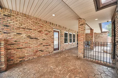 2804 8th Street N, Texas City, TX 77590 - Photo 34