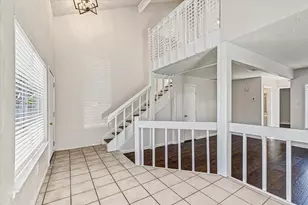 12990 Greenway Chase Ct, Houston, TX 77072 - Photo 2