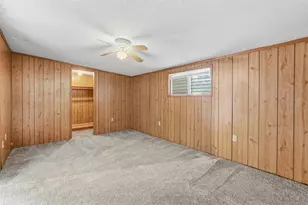 1759 S Park Dr, Alvin, TX 77511 - Photo 18