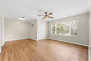 1759 S Park Dr, Alvin, TX 77511 - Photo 6