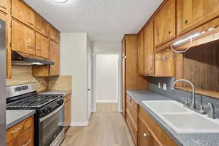 1759 S Park Dr, Alvin, TX 77511 - Photo 10