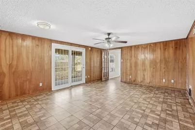 1759 S Park Drive, Alvin, TX 77511 - Photo 20