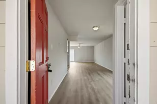 807 Darbydale Crossing Ln, Houston, TX 77090 - Photo 2