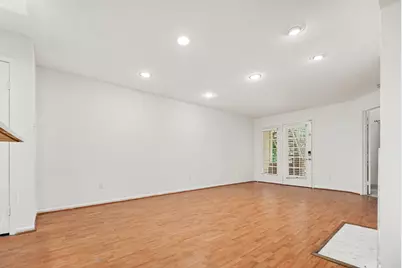 2425 Holly Hall Street #139, Houston, TX 77054 - Photo 14