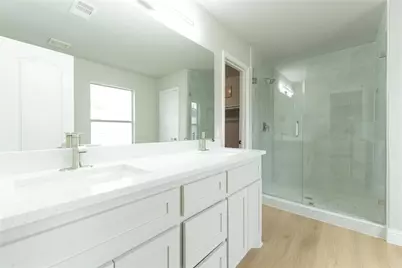 2907 Valiant Scene Court, Houston, TX 77038 - Photo 8