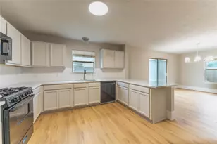 2907 Valiant Scene Ct, Houston, TX 77038 - Photo 6