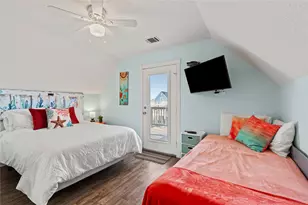 218 Sea Oats Dr, Surfside Beach, TX 77541 - Photo 20