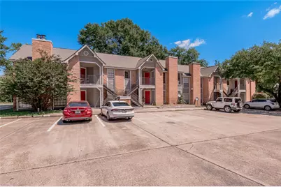 2401 Sycamore Avenue #E6, Huntsville, TX 77340 - Photo 1