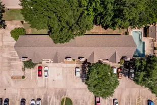 2401 Sycamore Ave, Huntsville, TX 77340 - Photo 36