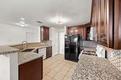 7331 Wimberly Oaks Lane, Richmond, TX 77407 - Photo 6