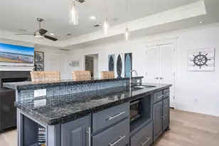 963 Palm Ridge Dr, Crystal Beach, TX 77650 - Photo 26
