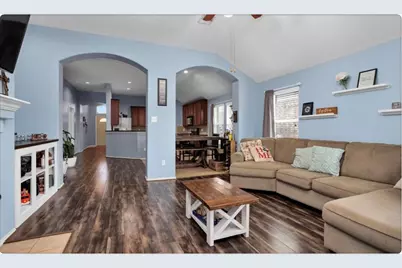 5015 Bridgecrossing Court, Spring, TX 77379 - Photo 2