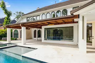 30 Halfmoon Ct, The Woodlands, TX 77380 - Photo 4