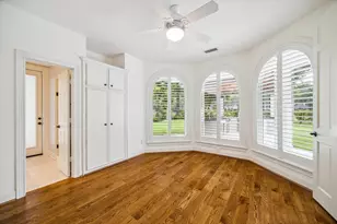 30 Halfmoon Ct, The Woodlands, TX 77380 - Photo 18