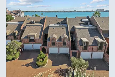 7105 Broadway Street, Galveston, TX 77554 - Photo 24