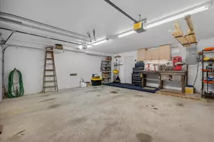 7105 Broadway St, Galveston, TX 77554 - Photo 26