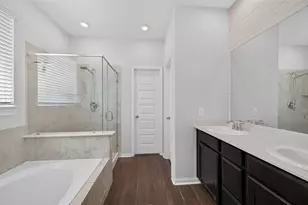 10505 Clouds Rst Dr, Iowa Colony, TX 77583 - Photo 20