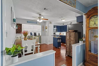 897 Bonita Street, Bayou Vista, TX 77563 - Photo 10