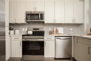 1690 North Loop, Houston, TX 77009 - Photo 4