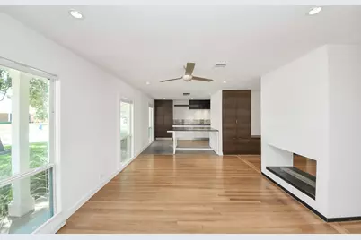 7610 Highmeadow Drive, Houston, TX 77063 - Photo 12