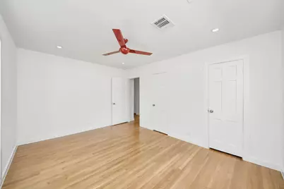 7610 Highmeadow Drive, Houston, TX 77063 - Photo 30