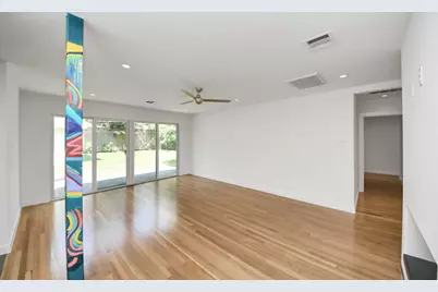 7610 Highmeadow Drive, Houston, TX 77063 - Photo 38