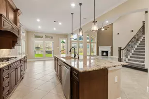 1400 Graystone Hills Dr, Conroe, TX 77304 - Photo 12