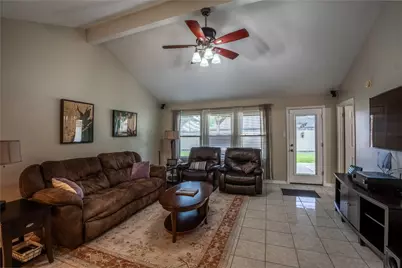 4818 Heritage Plains Drive, Friendswood, TX 77546 - Photo 8