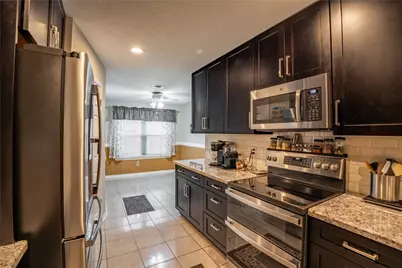 4818 Heritage Plains Drive, Friendswood, TX 77546 - Photo 6