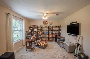 4818 Heritage Plains Dr, Friendswood, TX 77546 - Photo 2