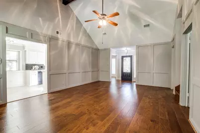 24 E Torch Pine Circle, The Woodlands, TX 77381 - Photo 6