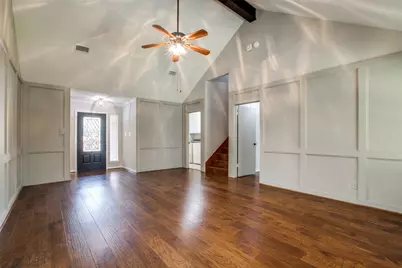 24 E Torch Pine Circle, The Woodlands, TX 77381 - Photo 4