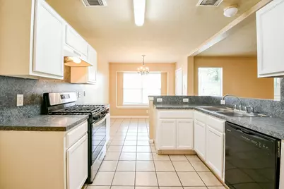 2643 Kiplands Court, Houston, TX 77014 - Photo 14