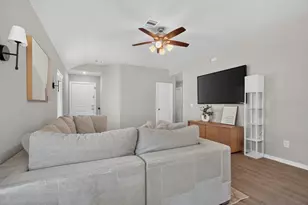 13579 Bay Springs Dr, Conroe, TX 77303 - Photo 10