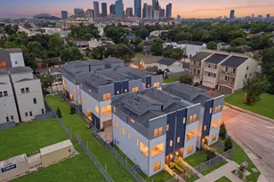 1811 Mills St, Houston, TX 77026 - Photo 2