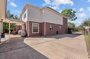 105 Pelican Ct, League City, TX 77573 - Photo 44