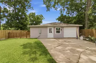 306 Center St, Pasadena, TX 77506 - Photo 22