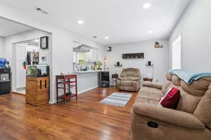 306 Center St, Pasadena, TX 77506 - Photo 6