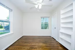 7419 Jalna St, Houston, TX 77055 - Photo 32