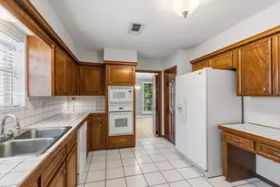 3422 Candlewisp Dr, Spring, TX 77388 - Photo 12