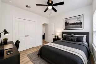 24751 Russet Bluff Trl, Houston, TX 77336 - Photo 10