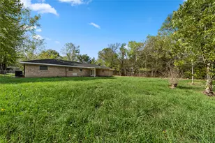 110 Pine St, Daisetta, TX 75935 - Photo 34