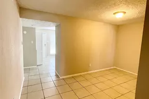 19319 Lazy Valley Dr, Katy, TX 77449 - Photo 6